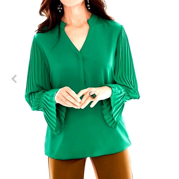 Chico's Elegant Green Blouse w/ Button Pleated Flare Sleeves | Size 2 (US 12) - Picture 1 of 10